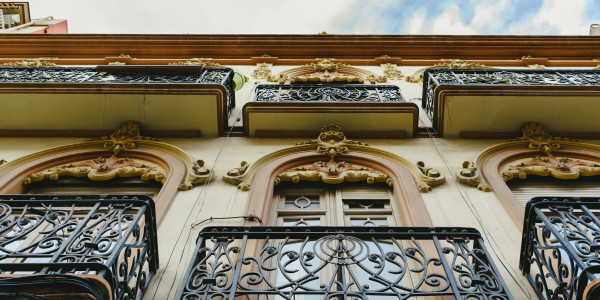 Rehabilitación y Restauración de Fachadas en Rivas - Vaciamadrid · Restauración de Fachadas Emblemáticas
