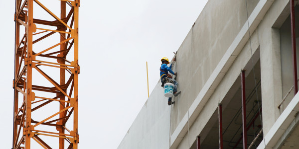 Trabajos Verticales en Fachadas de Edificios / Viviendas en Rivas - Vaciamadrid · Pintar Edificios de Construcción de Obra Nueva